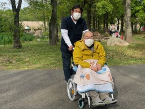 東京都台東区介護タクシーいさみや移動介助